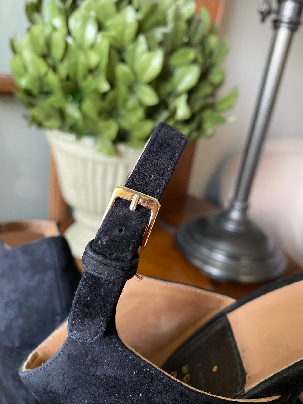 Laurence Dacade Paris Black Suede Mary Jane Block Heel Pumps 39 1/2. - Picture 10 of 13